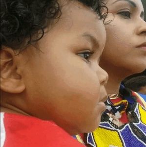 Meet your Posher, Shoshana (Roxe)